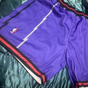 Mitchell & Ness Toronto Raptors Shorts